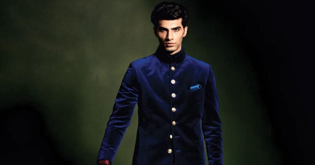 Men's wear sherwani
