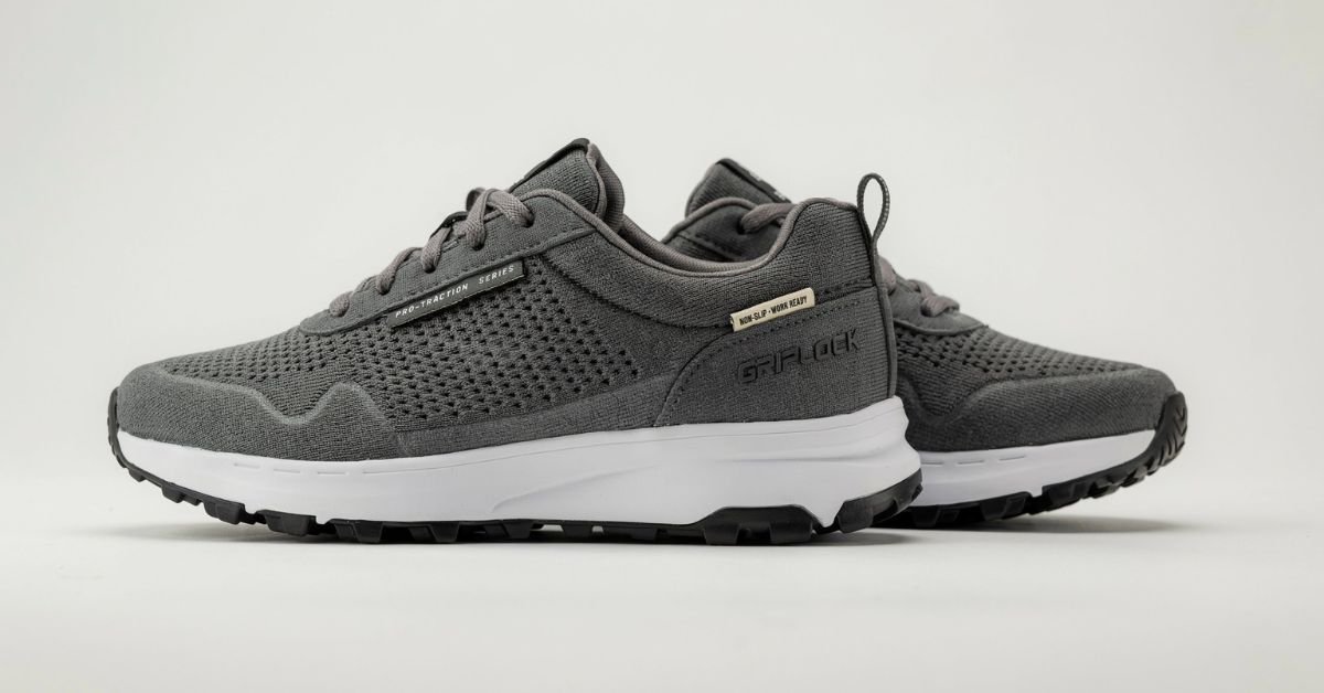 mens non slip shoes