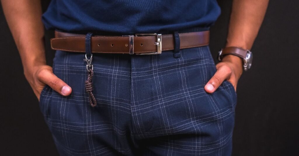 Accessories with suspenders